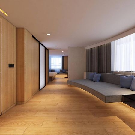 Отель Fairfield By Marriott Harbin Downtown Экстерьер фото