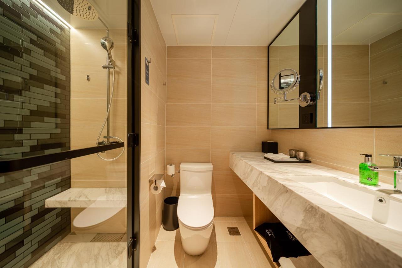 Отель Fairfield By Marriott Harbin Downtown Экстерьер фото