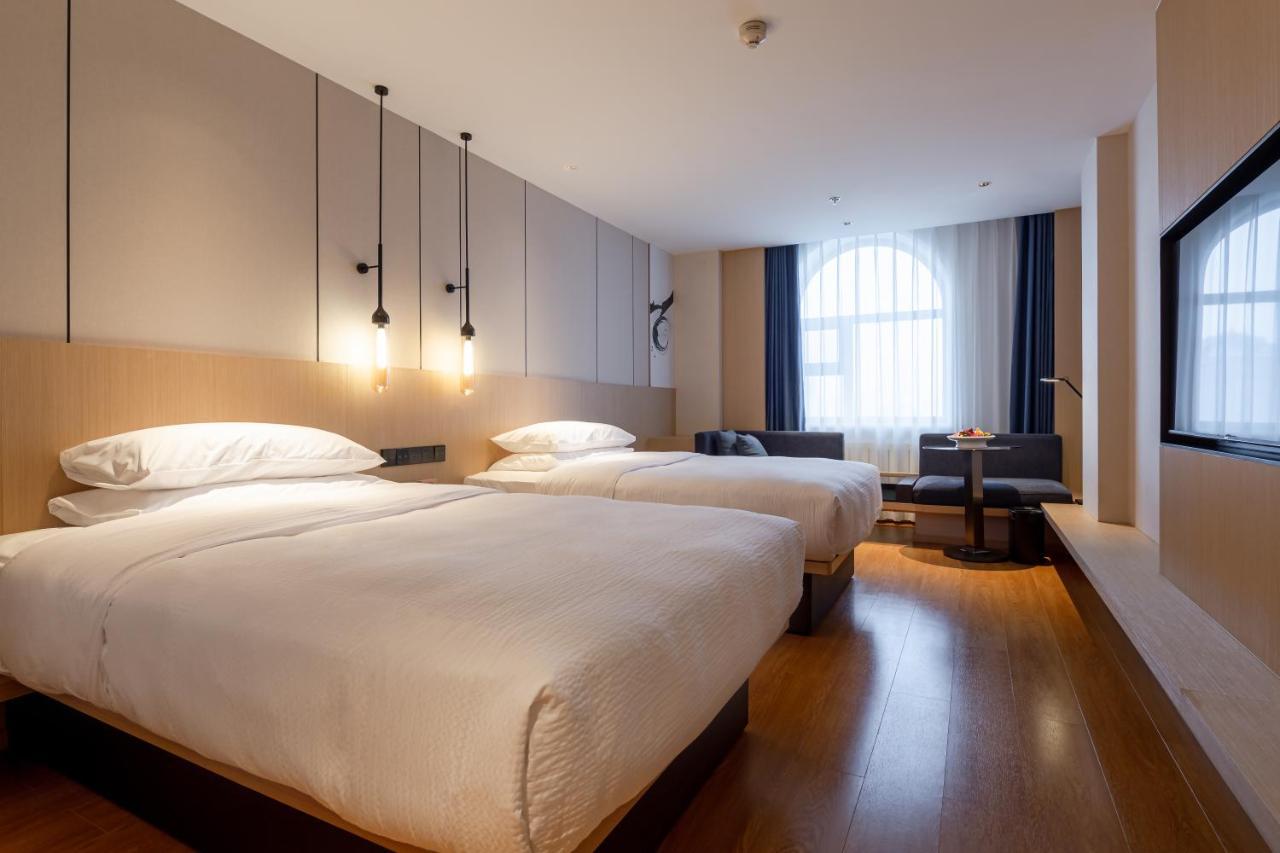 Отель Fairfield By Marriott Harbin Downtown Экстерьер фото